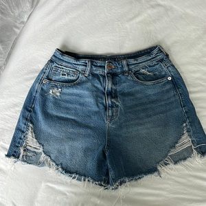 American Eagle Mom Short